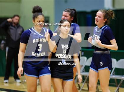 Thumbnail 1 in Bishop Grimes VS Voorheesville (NYSPHSAA State Regionals Class B) photogallery.
