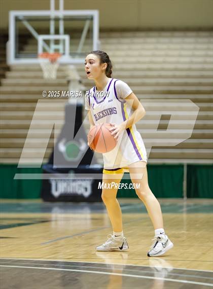 Thumbnail 1 in Bishop Grimes VS Voorheesville (NYSPHSAA State Regionals Class B) photogallery.