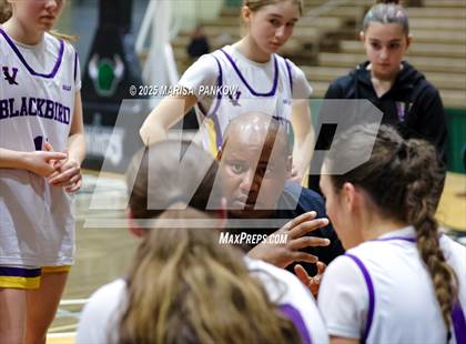 Thumbnail 1 in Bishop Grimes VS Voorheesville (NYSPHSAA State Regionals Class B) photogallery.