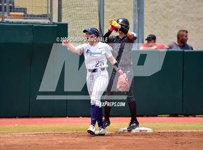 Thumbnail 2 in Kingwood vs. Forney (UIL Softball 6A Div 2 Final) photogallery.