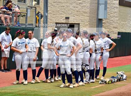 Thumbnail 3 in Kingwood vs. Forney (UIL Softball 6A Div 2 Final) photogallery.