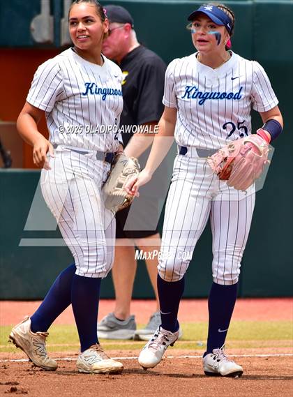Thumbnail 3 in Kingwood vs. Forney (UIL Softball 6A Div 2 Final) photogallery.