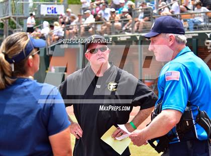 Thumbnail 2 in Kingwood vs. Forney (UIL Softball 6A Div 2 Final) photogallery.