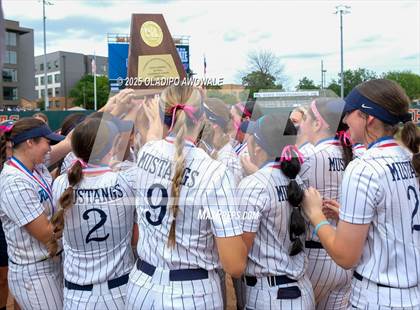 Thumbnail 3 in Kingwood vs. Forney (UIL Softball 6A Div 2 Final) photogallery.