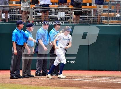 Thumbnail 3 in Kingwood vs. Forney (UIL Softball 6A Div 2 Final) photogallery.