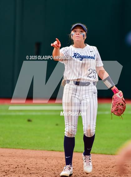 Thumbnail 2 in Kingwood vs. Forney (UIL Softball 6A Div 2 Final) photogallery.