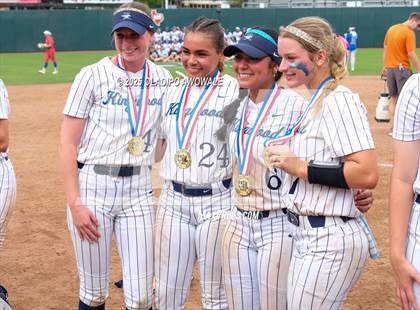 Thumbnail 2 in Kingwood vs. Forney (UIL Softball 6A Div 2 Final) photogallery.