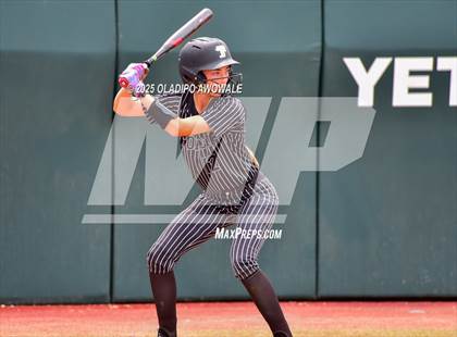 Thumbnail 2 in Kingwood vs. Forney (UIL Softball 6A Div 2 Final) photogallery.