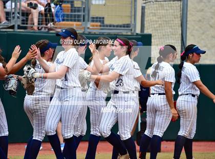Thumbnail 3 in Kingwood vs. Forney (UIL Softball 6A Div 2 Final) photogallery.