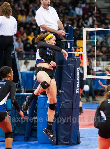 Thumbnail 1 in Doherty vs. Grandview (CHSAA 5A Final) photogallery.