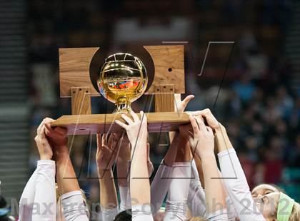 Thumbnail 2 in Doherty vs. Grandview (CHSAA 5A Final) photogallery.