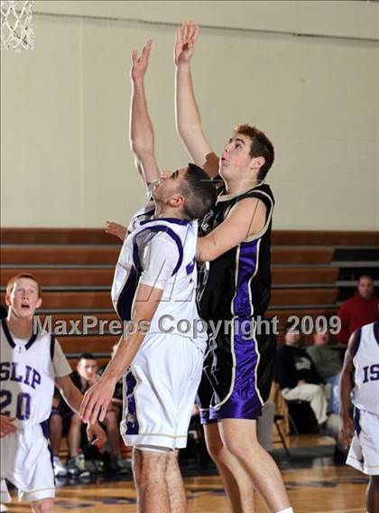Thumbnail 3 in Sayville @ Islip photogallery.