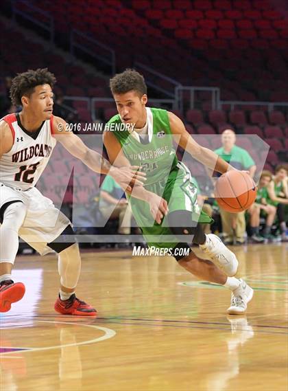 Thumbnail 2 in Las Vegas vs. ThunderRidge (Tarkanian Classic) photogallery.