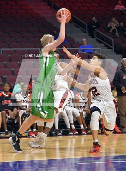Thumbnail 1 in Las Vegas vs. ThunderRidge (Tarkanian Classic) photogallery.