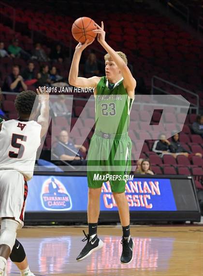 Thumbnail 2 in Las Vegas vs. ThunderRidge (Tarkanian Classic) photogallery.