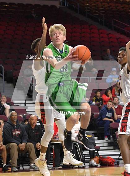 Thumbnail 3 in Las Vegas vs. ThunderRidge (Tarkanian Classic) photogallery.