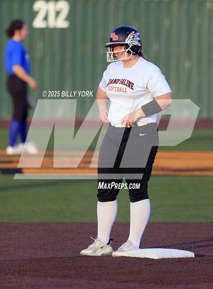 Thumbnail 1 in Grand Saline vs Wills Point photogallery.