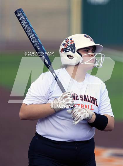 Thumbnail 1 in Grand Saline vs Wills Point photogallery.