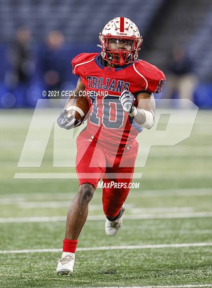 Thumbnail 2 in Irwin County vs. Brooks County (GHSA 1A Public Championship) photogallery.