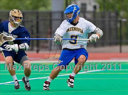 Thumbnail 2 in Bayport-Blue Point vs. Cazenovia (NYSPHSAA Class C Final) photogallery.