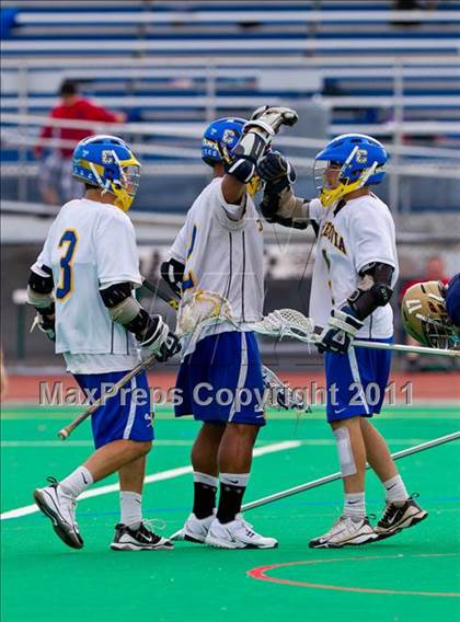 Thumbnail 1 in Bayport-Blue Point vs. Cazenovia (NYSPHSAA Class C Final) photogallery.