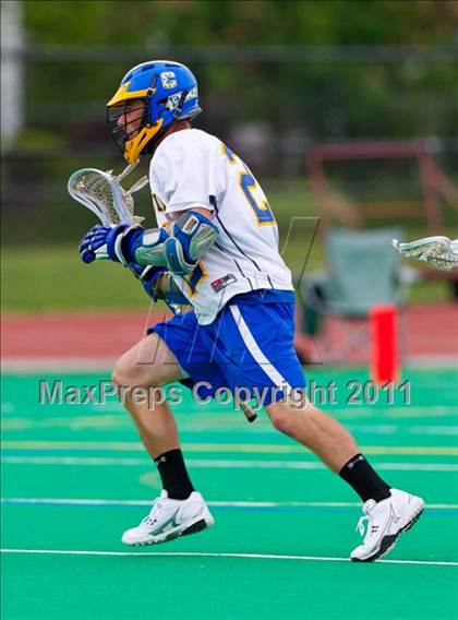 Thumbnail 3 in Bayport-Blue Point vs. Cazenovia (NYSPHSAA Class C Final) photogallery.