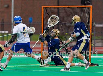 Thumbnail 3 in Bayport-Blue Point vs. Cazenovia (NYSPHSAA Class C Final) photogallery.