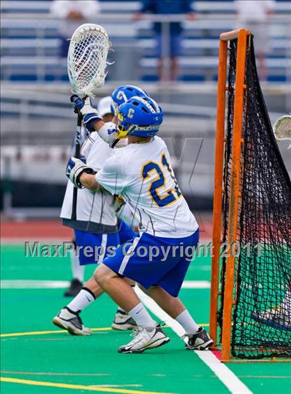Thumbnail 3 in Bayport-Blue Point vs. Cazenovia (NYSPHSAA Class C Final) photogallery.
