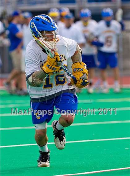 Thumbnail 2 in Bayport-Blue Point vs. Cazenovia (NYSPHSAA Class C Final) photogallery.