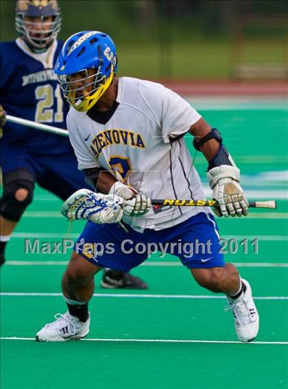 Thumbnail 3 in Bayport-Blue Point vs. Cazenovia (NYSPHSAA Class C Final) photogallery.
