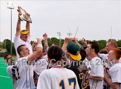 Thumbnail 1 in Bayport-Blue Point vs. Cazenovia (NYSPHSAA Class C Final) photogallery.