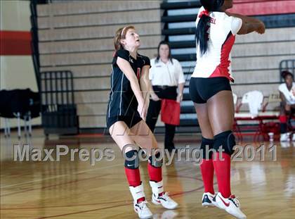 Thumbnail 3 in Ennis @ Terrell photogallery.
