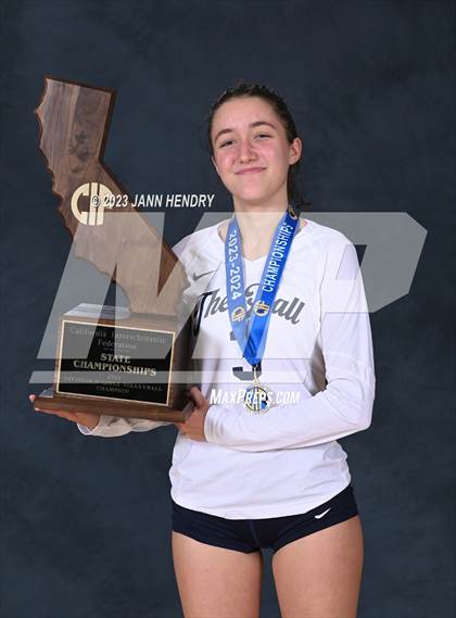 Thumbnail 1 in Campbell Hall vs. Sacred Heart Cathedral Preparatory (CIF State D2 Final Awards) photogallery.