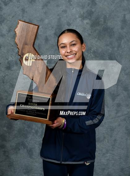 Thumbnail 3 in Los Osos (CIF State D3 Award Photos) photogallery.