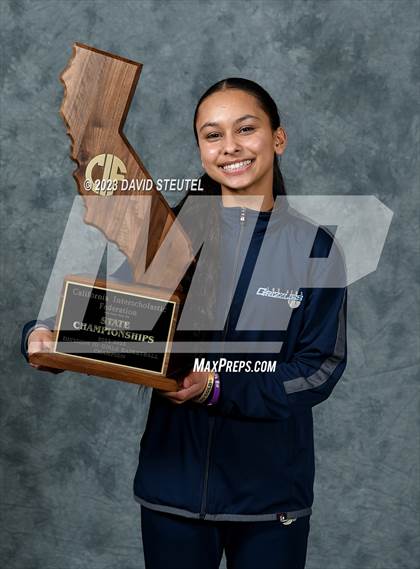 Thumbnail 1 in Los Osos (CIF State D3 Award Photos) photogallery.