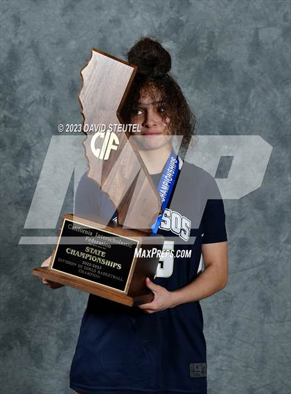 Thumbnail 3 in Los Osos (CIF State D3 Award Photos) photogallery.