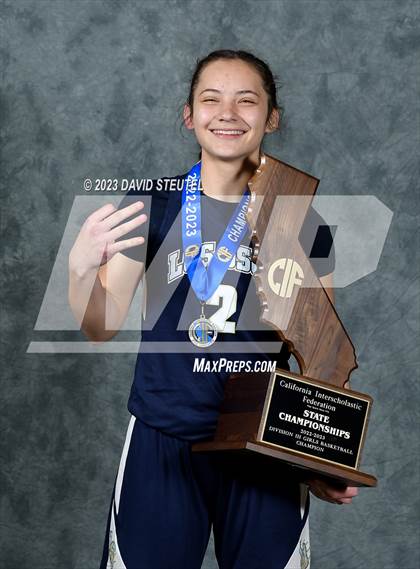 Thumbnail 1 in Los Osos (CIF State D3 Award Photos) photogallery.
