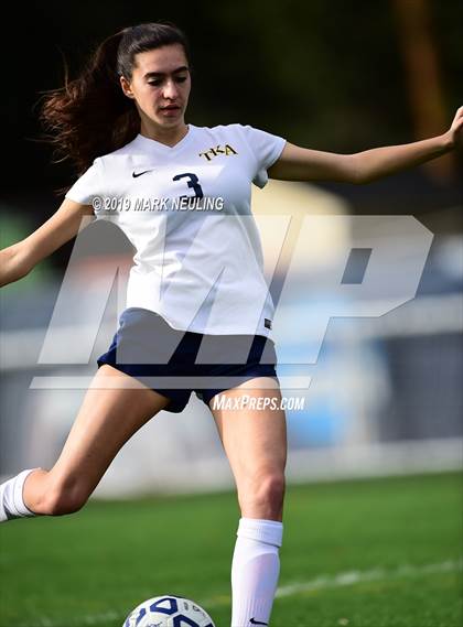 Thumbnail 2 in King's Academy @ Notre Dame photogallery.