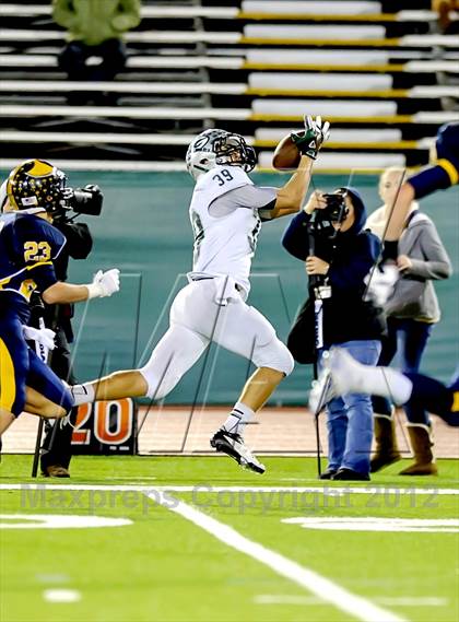 Thumbnail 1 in Granite Bay vs. Oak Ridge (CIF SJS D1 Final) photogallery.