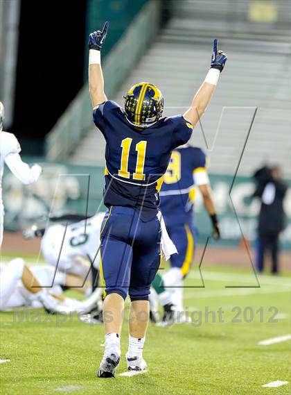 Thumbnail 1 in Granite Bay vs. Oak Ridge (CIF SJS D1 Final) photogallery.