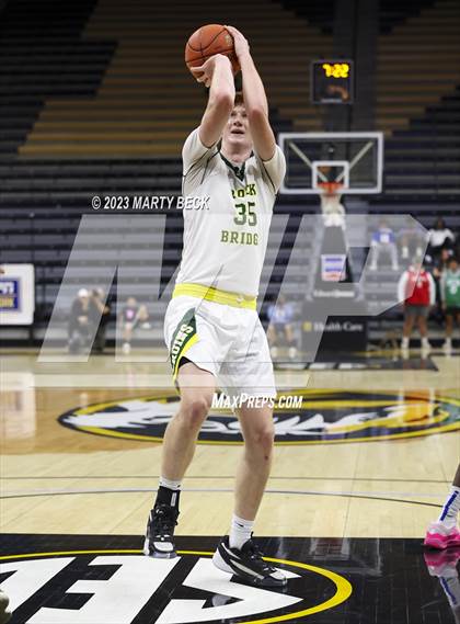 Thumbnail 3 in Olathe West vs Rock Bridge (Norm Stewart Classic) photogallery.