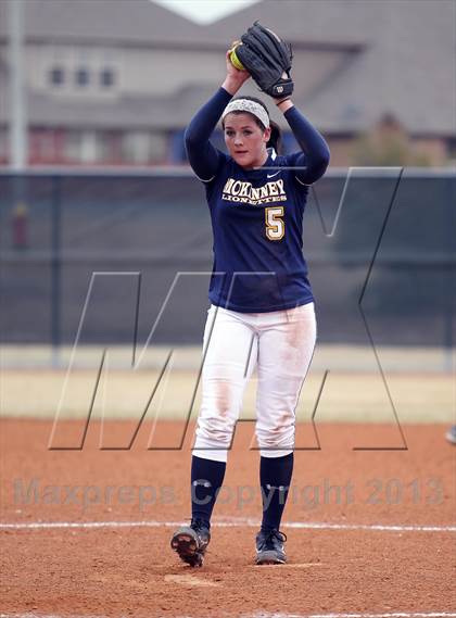 Thumbnail 1 in Waxahachie vs McKinney (Forney-North Forney Invitational) photogallery.