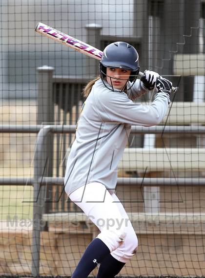 Thumbnail 2 in Waxahachie vs McKinney (Forney-North Forney Invitational) photogallery.
