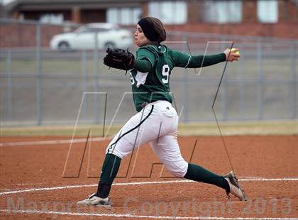 Thumbnail 2 in Waxahachie vs McKinney (Forney-North Forney Invitational) photogallery.