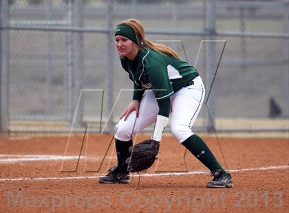 Thumbnail 3 in Waxahachie vs McKinney (Forney-North Forney Invitational) photogallery.
