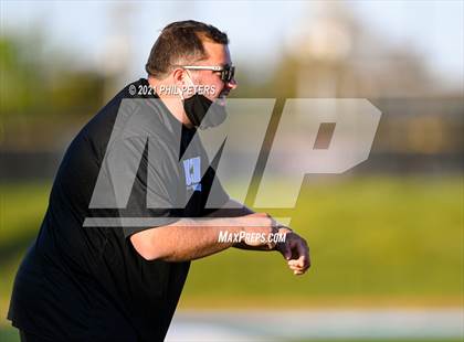 Thumbnail 1 in Lake Braddock @ Centreville photogallery.