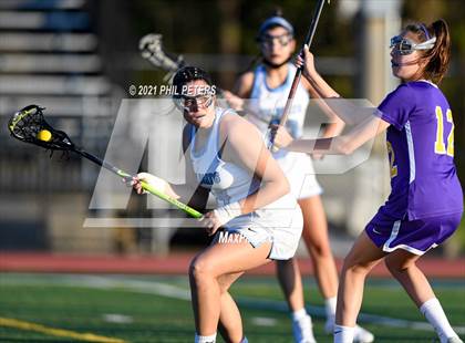 Thumbnail 1 in Lake Braddock @ Centreville photogallery.