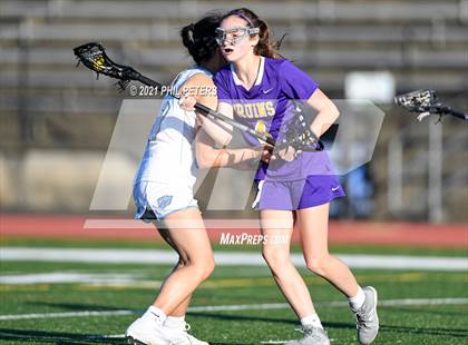 Thumbnail 2 in Lake Braddock @ Centreville photogallery.