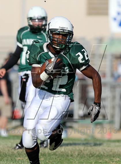 Thumbnail 2 in Windward vs. Hamilton photogallery.