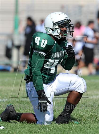 Thumbnail 2 in Windward vs. Hamilton photogallery.